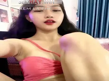 Ảnh thumbnail video Tiktoker Kim Lý gợi tình khiến nhiều người say mê con điếm tiktoker Kim Lý khoe thân gợi tình lồn thâm nước dâm ướt át nhiều thằng xem say